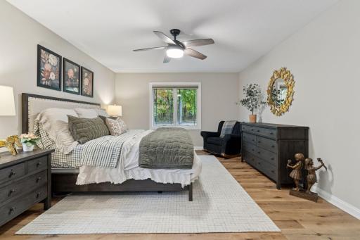 4195 Hillcrest Lane, Wayzata, MN 55391