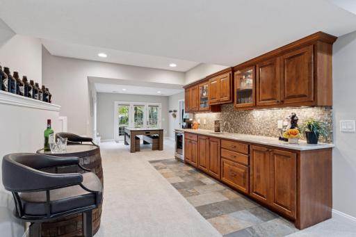 4195 Hillcrest Lane, Wayzata, MN 55391