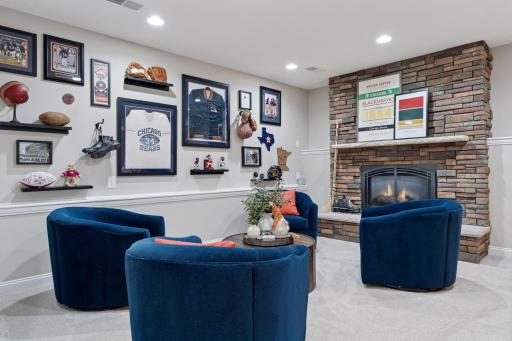 4195 Hillcrest Lane, Wayzata, MN 55391