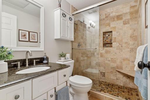 4195 Hillcrest Lane, Wayzata, MN 55391