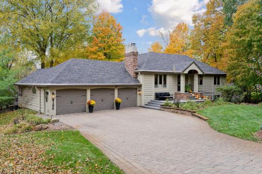 4195 Hillcrest Lane, Wayzata, MN 55391