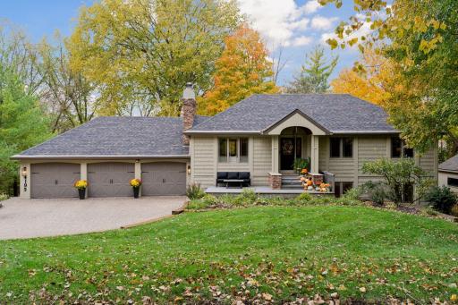 4195 Hillcrest Lane, Wayzata, MN 55391