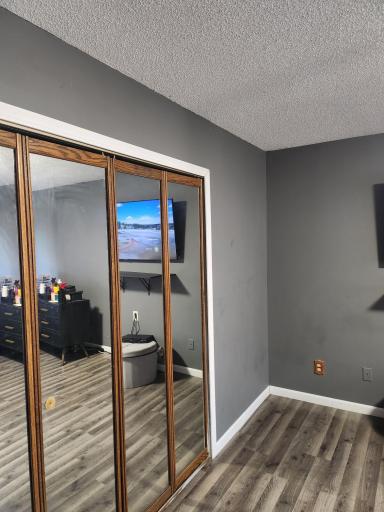 8003 Fairfield Circle, Minneapolis, MN 55444