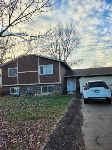 8003 Fairfield Circle, Minneapolis, MN 55444