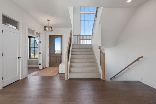 1979 Leaping Deer Circle, Hamel, MN 55340