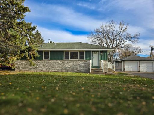 Photo for 1925 Teton Trail, Minneapolis, MN 55444 - listing #6816940 1925 Teton Trail, Minneapolis, MN 55444