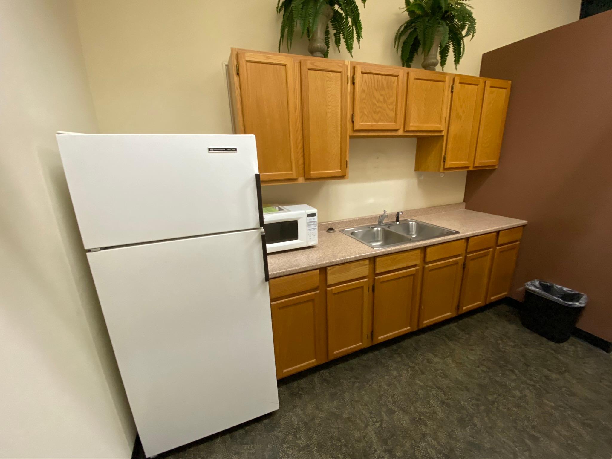 Suite 350 - 6