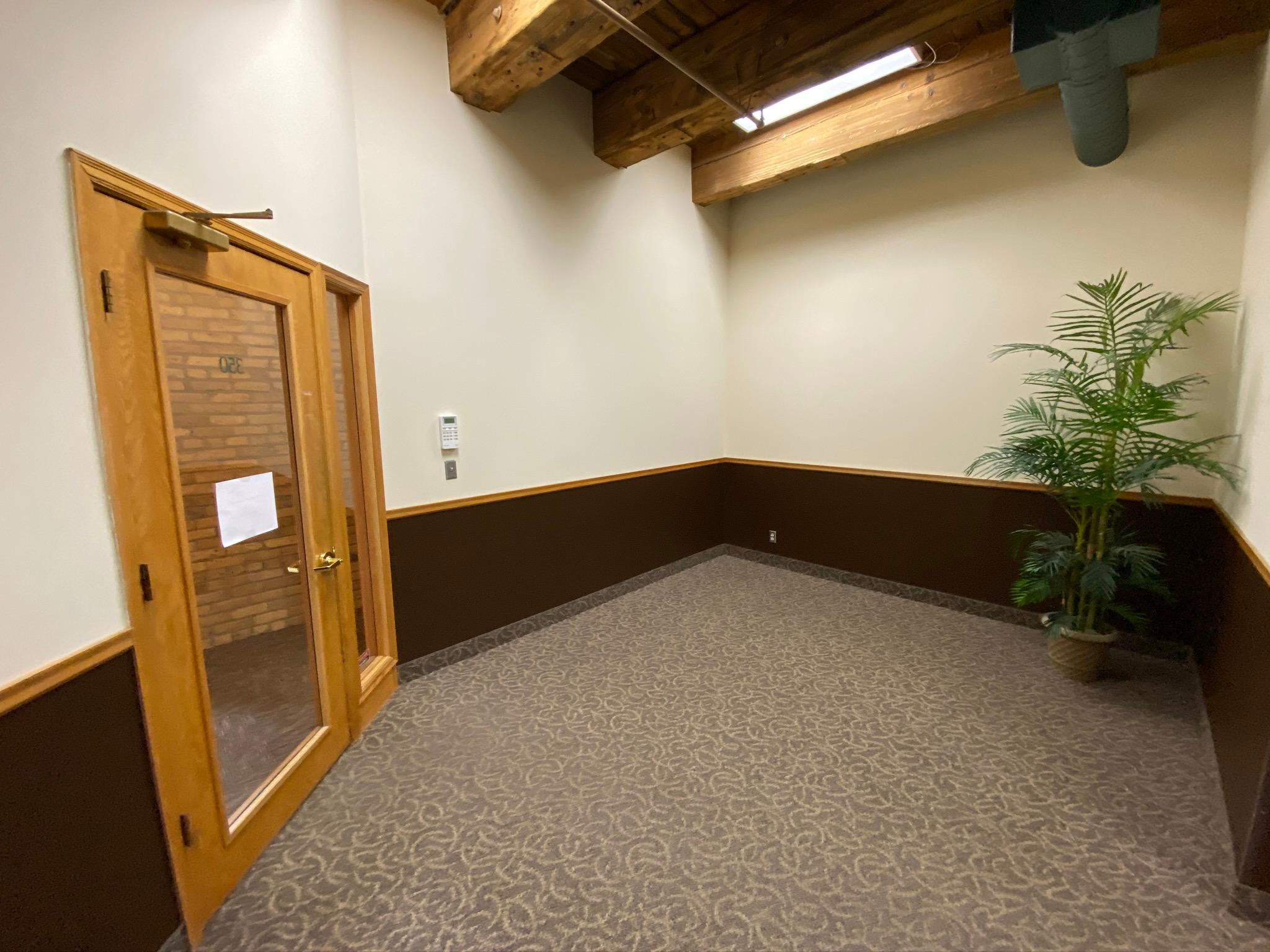 Suite 350 - 8