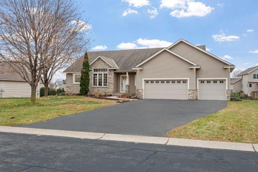 Photo for 19836 Burlington Path, Farmington, MN 55024 - listing #6817179 19836 Burlington Path, Farmington, MN 55024