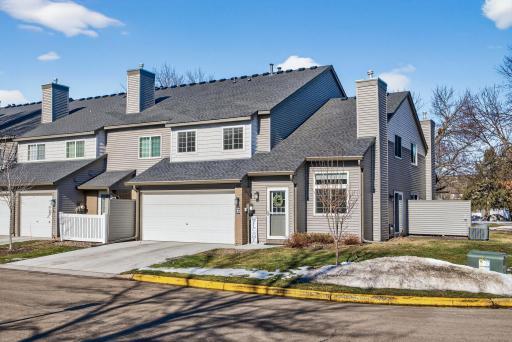 Photo for 9935 Russell Avenue N, 12, Minneapolis, MN 55444 - listing #6817197 9935 Russell Avenue N, 12, Minneapolis, MN 55444