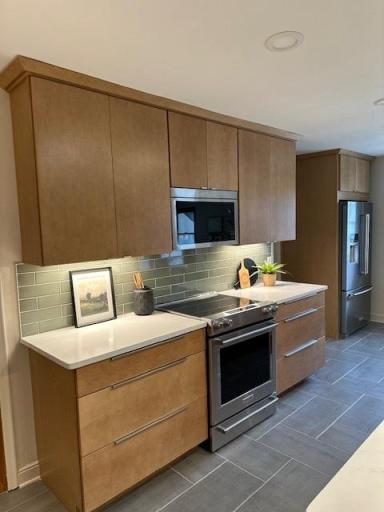 1460 Eleanor Avenue, Saint Paul, MN 55116