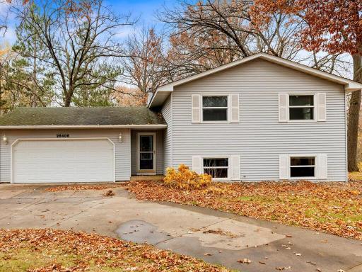 26406 Finley Ave Wyoming MN 55092 USA-001-029-001-MLS_Size.jpg