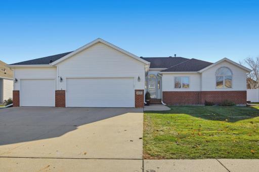 Photo for 1102 46th Avenue N, Fargo, ND 58102 - listing #6817233 1102 46th Avenue N, Fargo, ND 58102