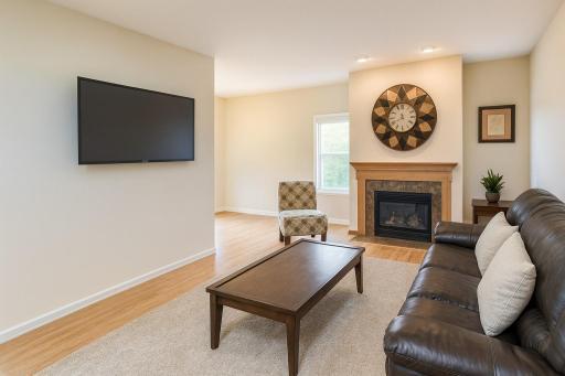 6869 Folkestone Road, 614, Apple Valley, MN 55124