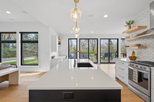 26390 Alexander Lane, Excelsior, MN 55331