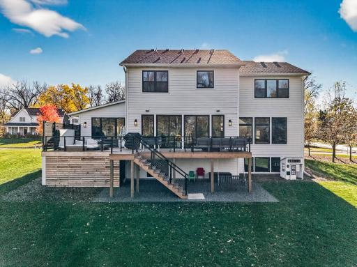 26390 Alexander Lane, Excelsior, MN 55331