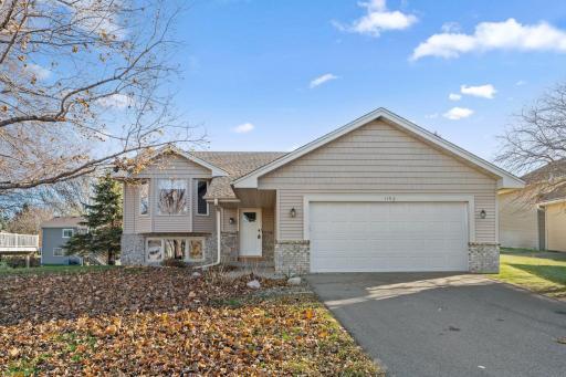 Photo for 14914 Covington Avenue, Rosemount, MN 55068 - listing #6817353 Affordable split level in 196 school district