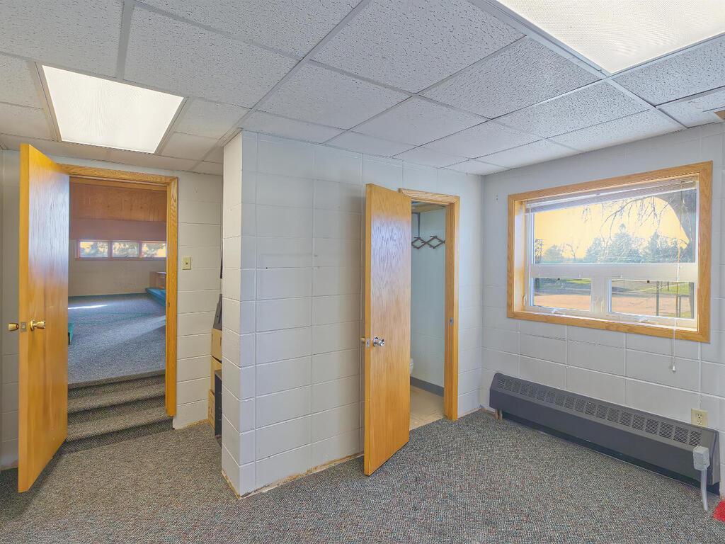 410 1st St N Winsted MN 55395 USA-021-068-20-MLS_Size.jpg