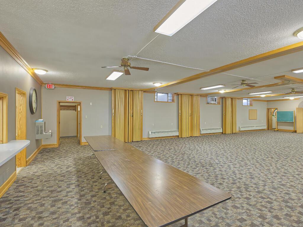 410 1st St N Winsted MN 55395 USA-041-060-38-MLS_Size.jpg