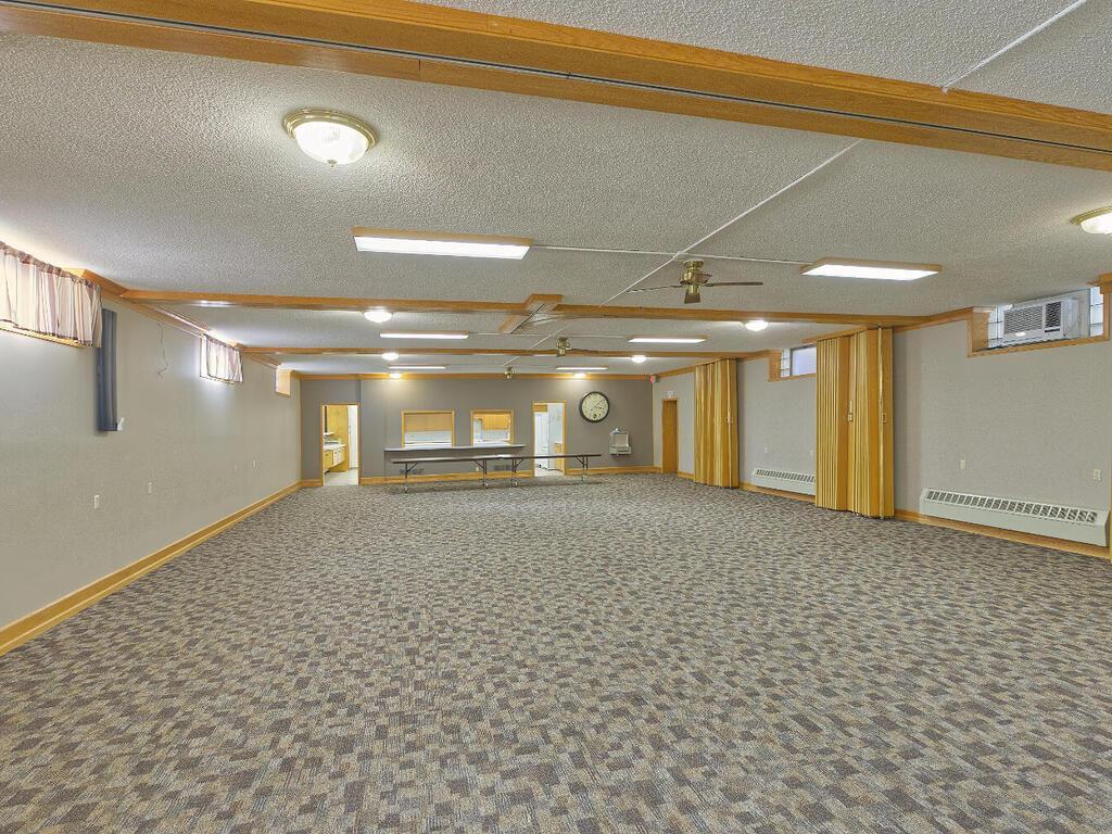410 1st St N Winsted MN 55395 USA-035-084-32-MLS_Size.jpg