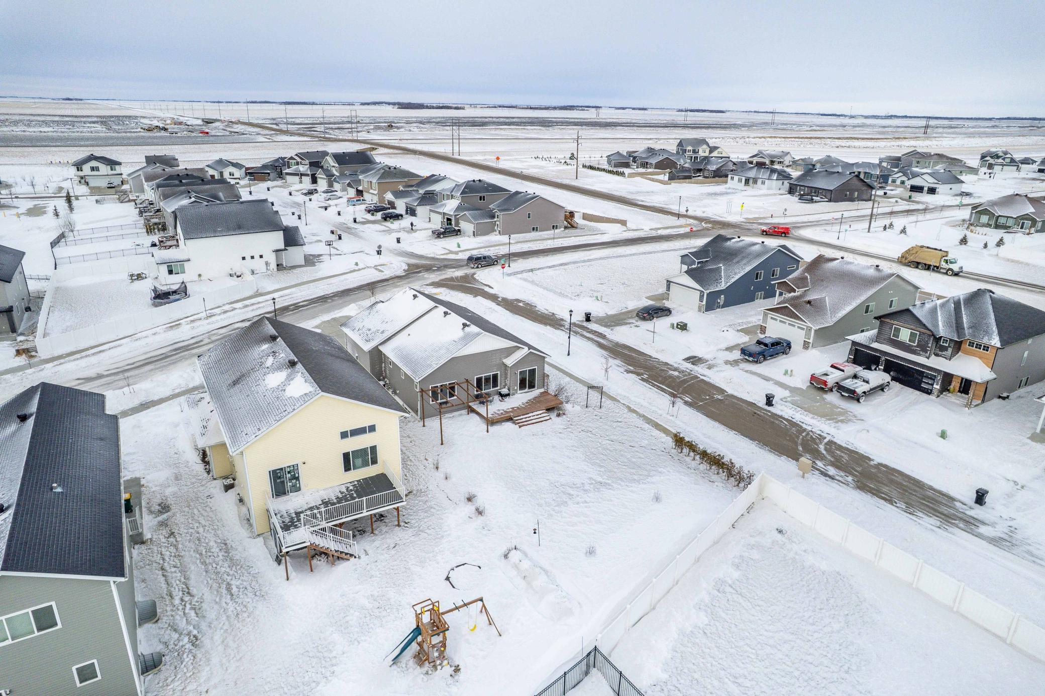 5219 11th St W WF-307.jpg