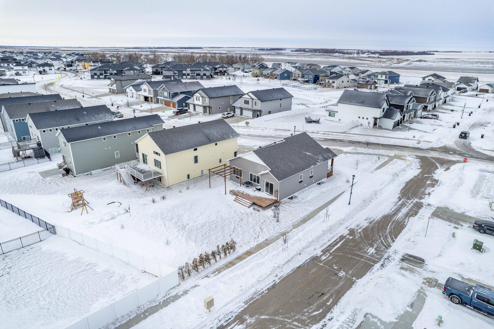 5219 11th St W WF-305.jpg