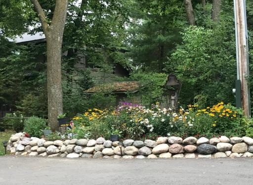 Beautiful landscaping with boulder accents
