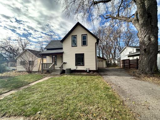 125 10th Avenue SE, Rochester, MN 55904