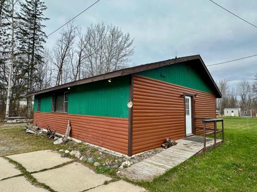 1222 Main Street E, Baudette, MN 56623