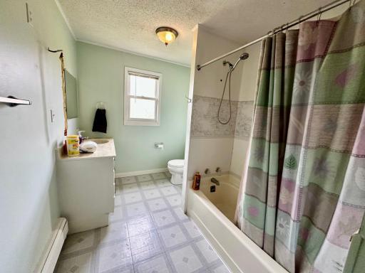 1222 Main Street E, Baudette, MN 56623