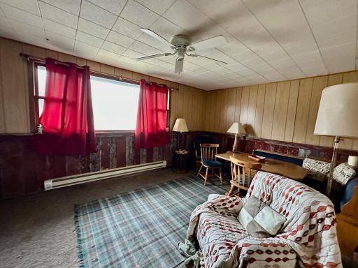 1222 Main Street E, Baudette, MN 56623