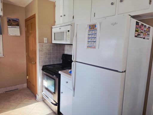 901 2nd Street NW, Pipestone, MN 56164