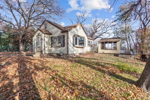 Photo for 1290 Livingston Avenue, Saint Paul, MN 55118 - listing #6817743 1290 Livingston Avenue, Saint Paul, MN 55118