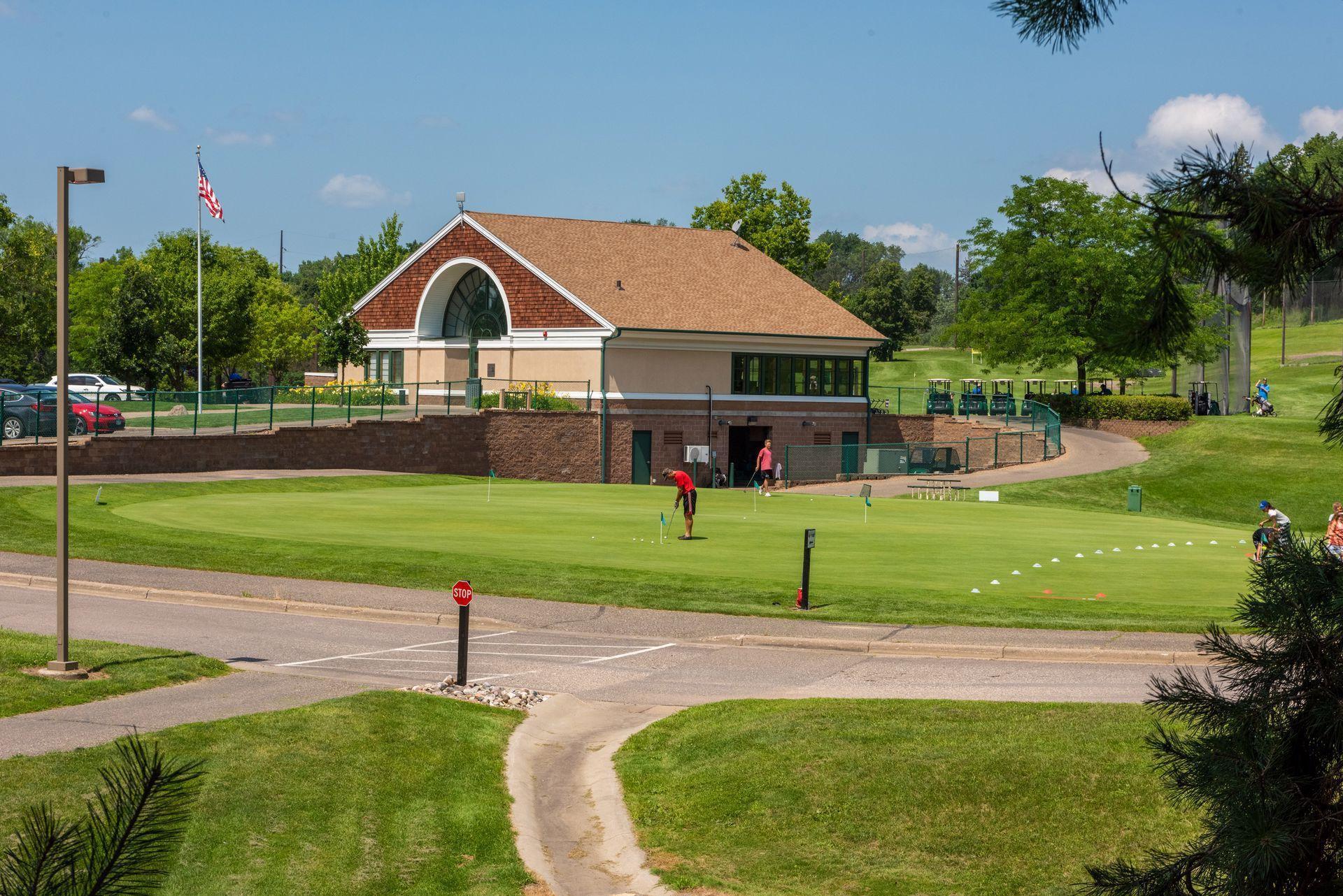 Glen Lake Golf Course is less than 2 miles away!