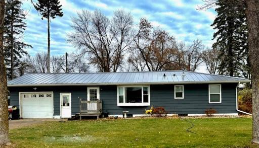 Photo for 220 Baker Avenue E, Winsted, MN 55395 - listing #6817828 220 Baker Avenue E, Winsted, MN 55395