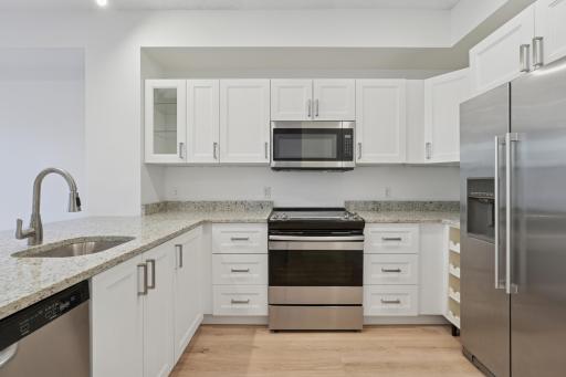 150 E Burnsville Parkway, 116, Burnsville, MN 55337