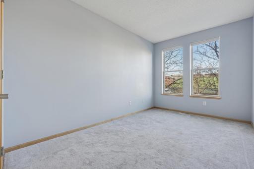 150 E Burnsville Parkway, 116, Burnsville, MN 55337