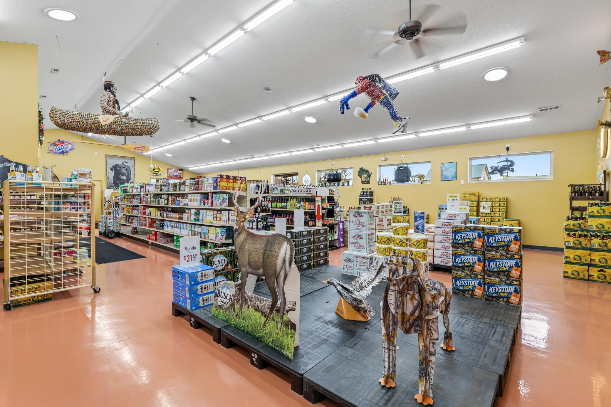 Nelson Liquor (15).jpg