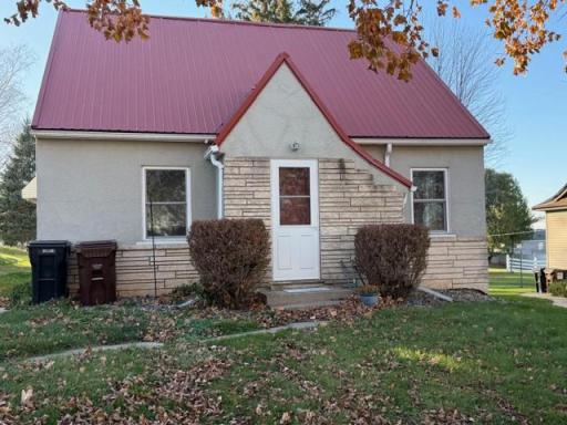 405 Maple Street N, Mabel, MN 55954