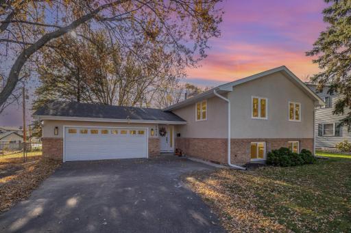 2412 34th Avenue NE, Minneapolis, MN 55418