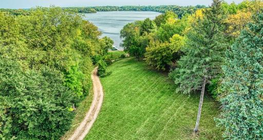 Rare luxury build site on Christmas Lake!