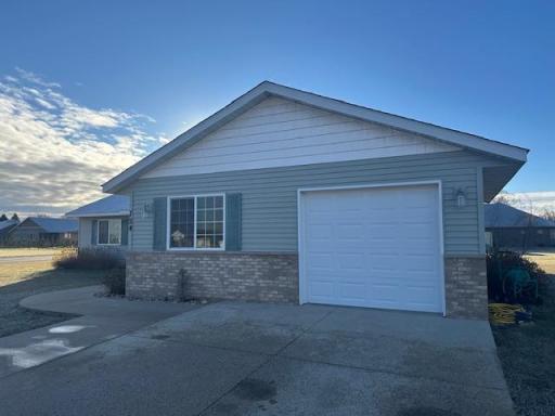 724 4th Street NW, Richmond, MN 56368