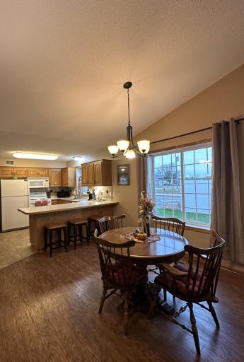 Open Concept for entertaining.