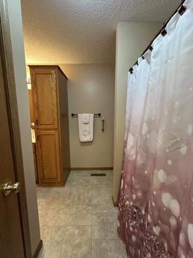 Look at all the storage in this bathroom
