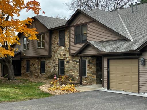 Photo for 10754 Toledo Court, Bloomington, MN 55437 - listing #6818034 A quiet setting on a cul-de-sac at the Manor Homes Of Normandale