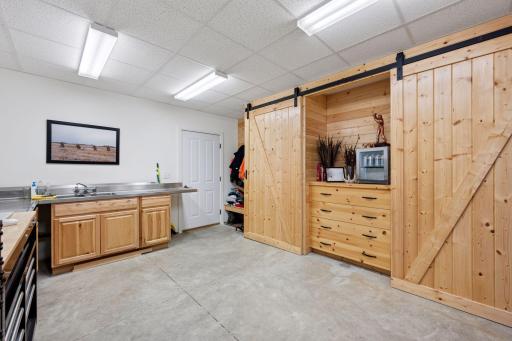263 Lake Avenue N, Spicer, MN 56288