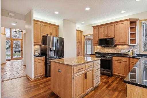 12653 Tiffany Court, Burnsville, MN 55337