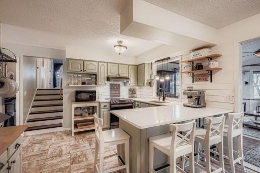 21581 Creekside Circle - Kitchen