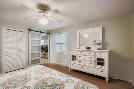 21581 Creekside Circle - Primary Bedroom