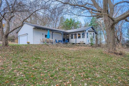 21581 Creekside Circle - Exterior